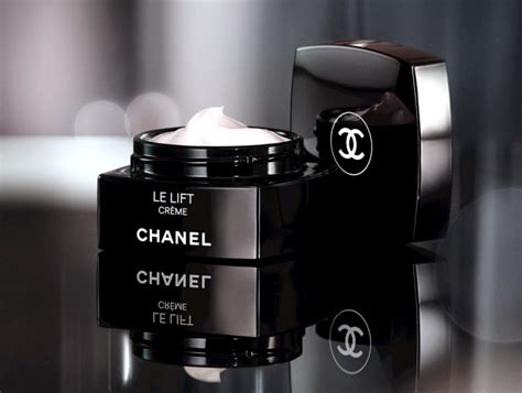 chanel lift eye cream reviews|Chanel le lift review.